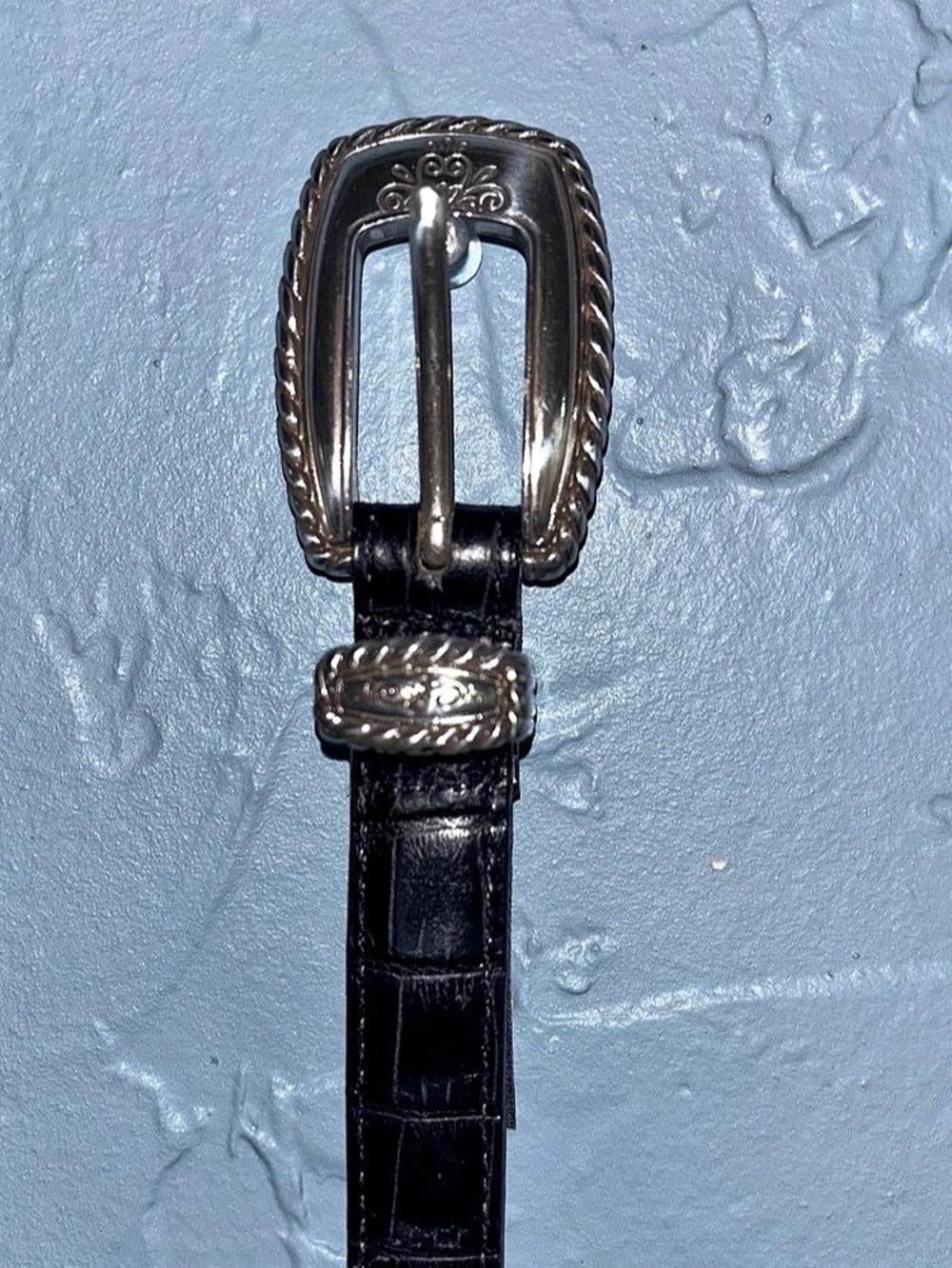 Brighton Ornate Buckle Belt in Black & Silver